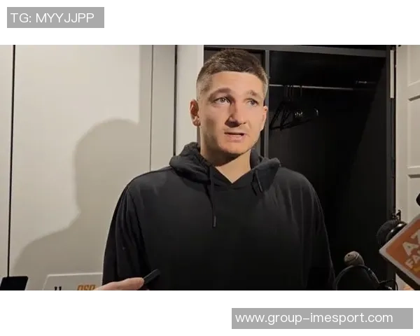 格雷森阿伦谈缺少布克对三分球机会的影响与挑战