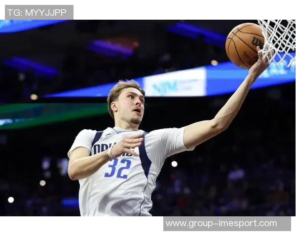 弗拉格场均数据亮眼投篮命中率略低但罚球表现完美 弗拉格场均数据亮眼投篮命中率略低但罚球表现完美