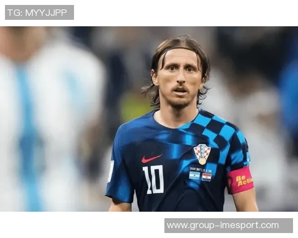 莫德里奇以40岁75天的高龄成为米兰德比历史上第五年长球员 莫德里奇以40岁75天的高龄成为米兰德比历史上第五年长球员